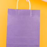 شنط دعايا ورقية – لون بنفسجي فاتح